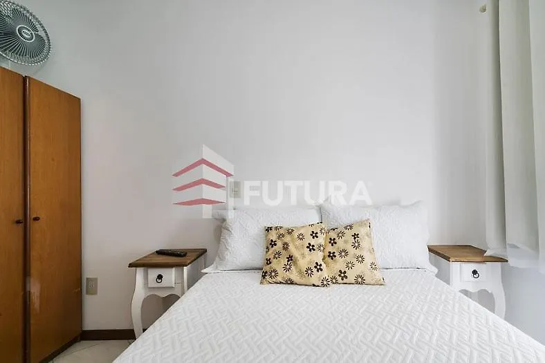Aconchegante Apartamento 2 Dormitorios A 30 Metros Da Praia La001E Bombinhas Brazil