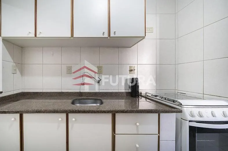 Aconchegante Apartamento 2 Dormitorios A 30 Metros Da Praia La001E Bombinhas
